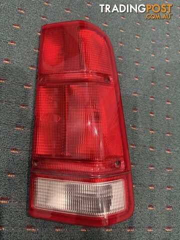 Landrover discovery 2 rhs tail light
