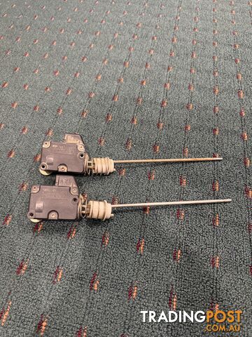 Landrover discovery 2 fuel flap solenoid