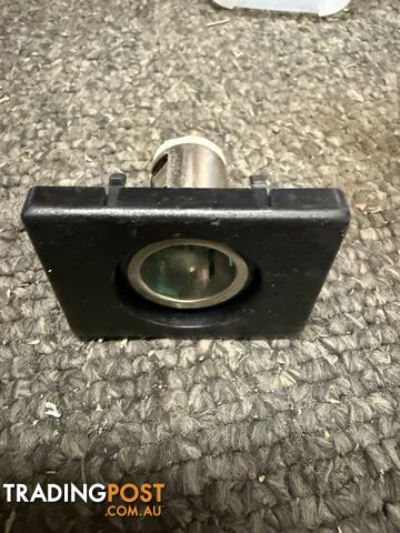 Landrover discovery 2 cigarette port