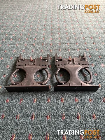 landrover discovery 2 rear cup holder