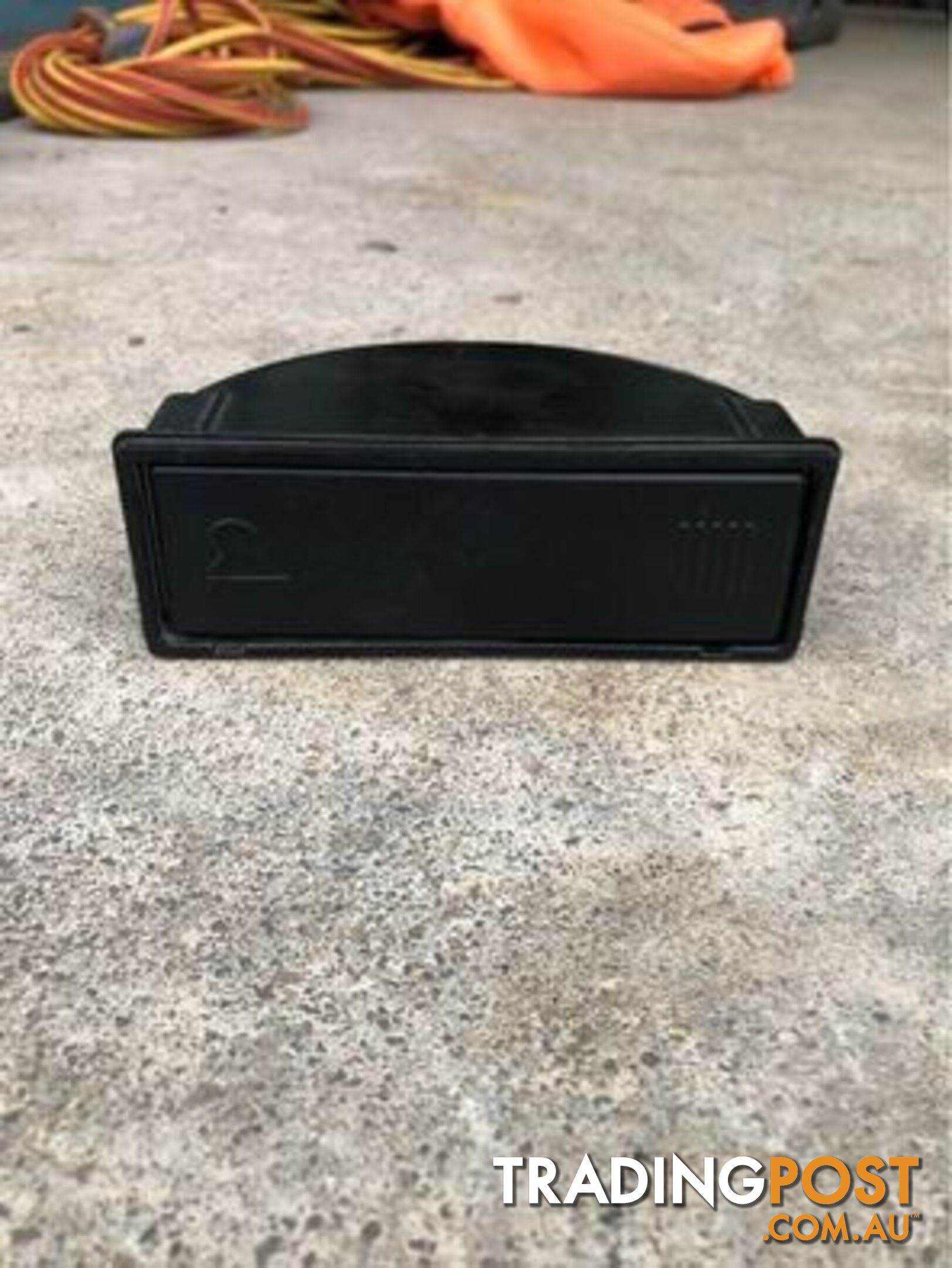 landrover discovery 2 rear console ash tray