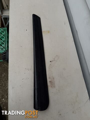 Landrover discovery 2 c pillar trim lhs