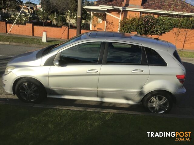 2006 Mercedes-Benz B200   Hatchback - photo 5 of 9