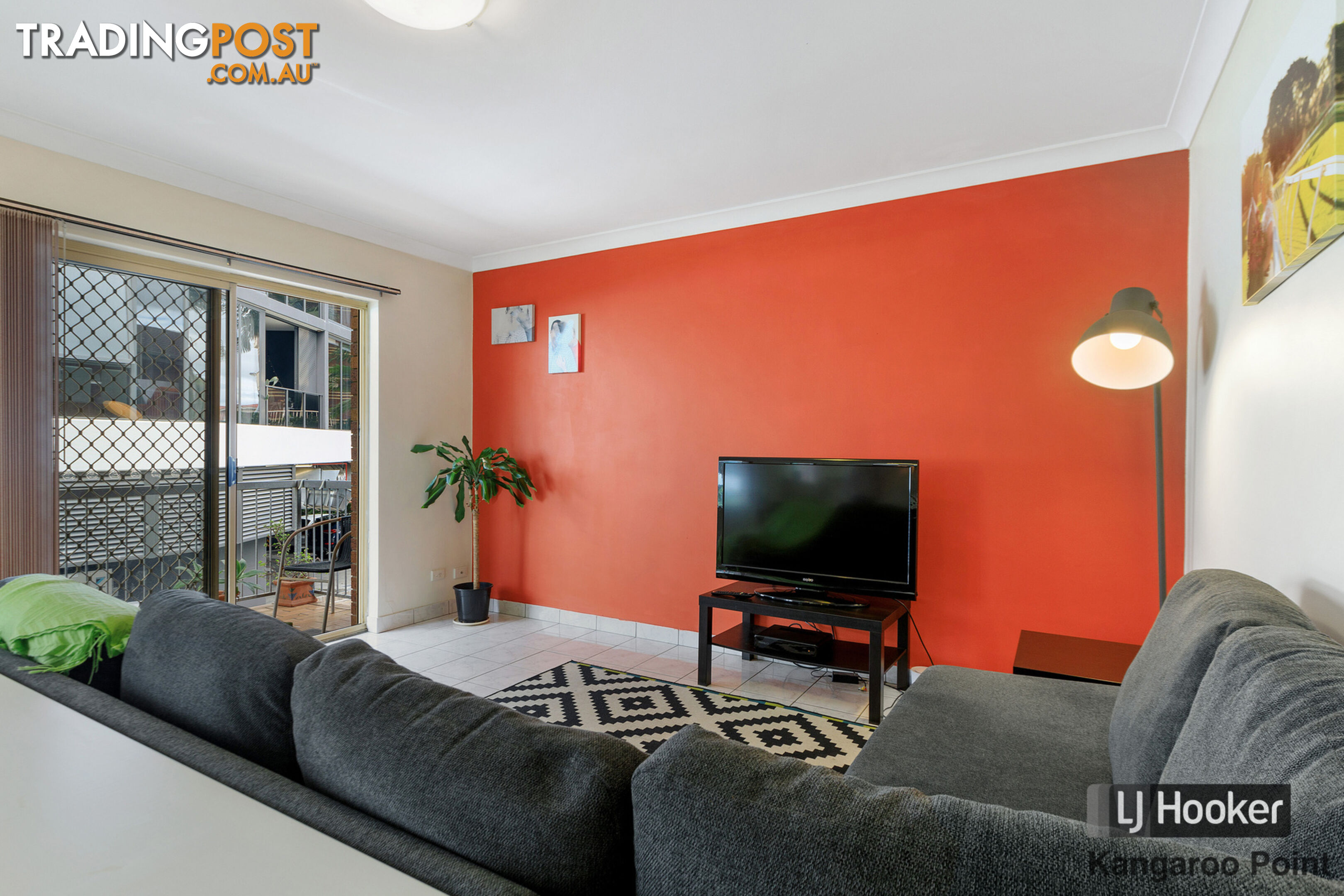 2/99 Thorn Street KANGAROO POINT QLD 4169