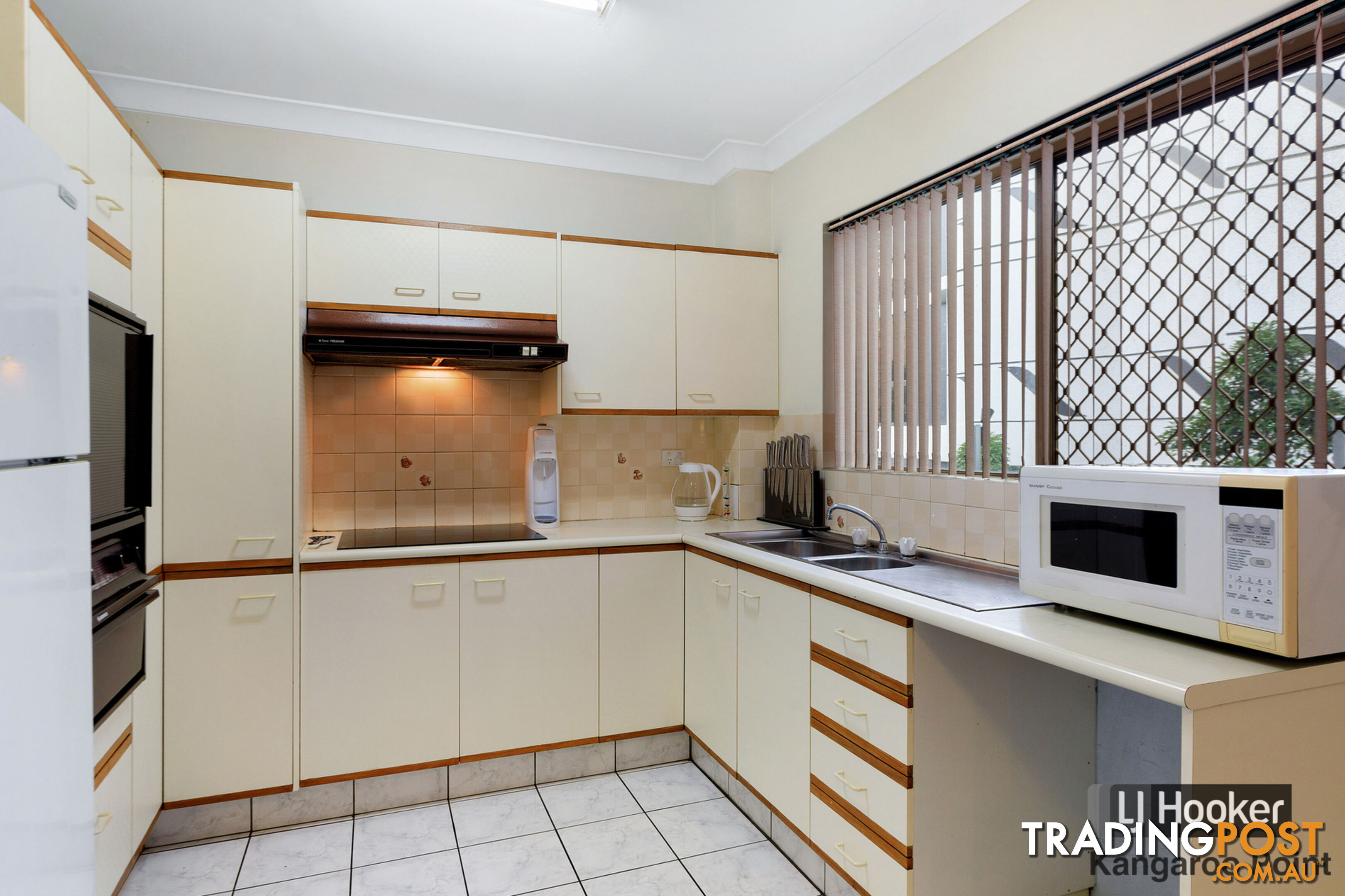 2/99 Thorn Street KANGAROO POINT QLD 4169