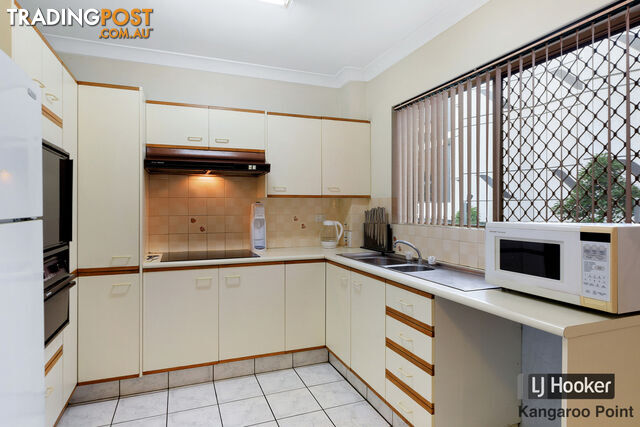 2/99 Thorn Street KANGAROO POINT QLD 4169