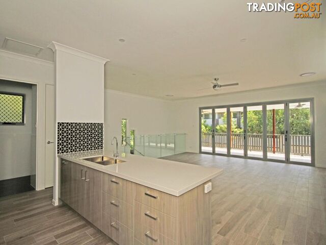 54 Kingfisher Lane EAST BRISBANE QLD 4169