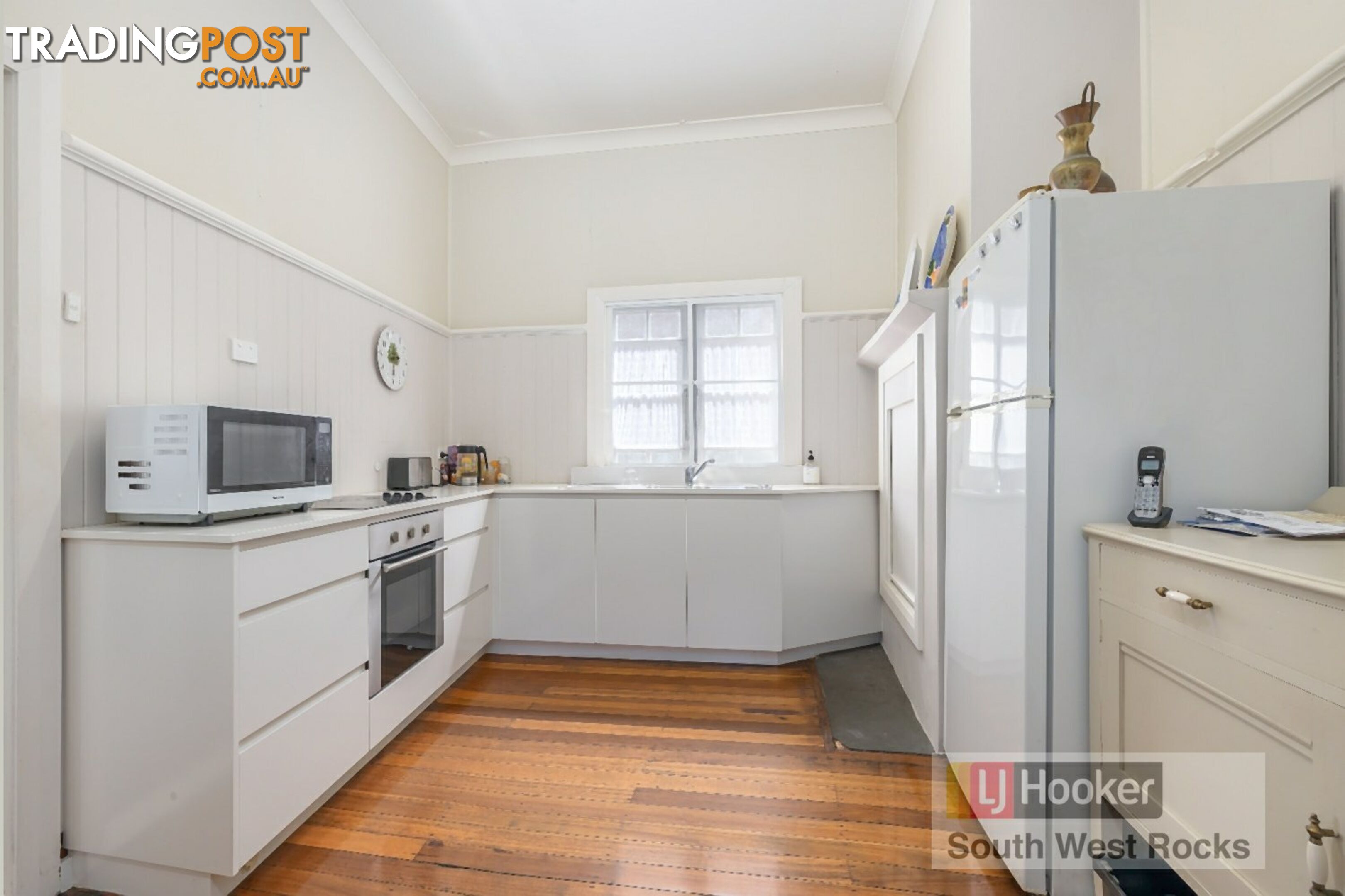 11 Landsborough Street SOUTH WEST ROCKS NSW 2431