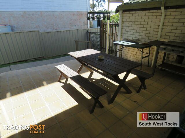 1/64 Mitchell Street SOUTH WEST ROCKS NSW 2431