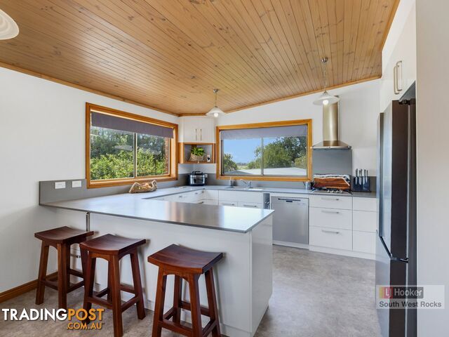 9 Hat Head Road KINCHELA NSW 2440 - photo 4 of 25