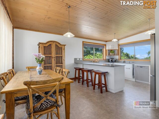 9 Hat Head Road KINCHELA NSW 2440 - photo 3 of 25
