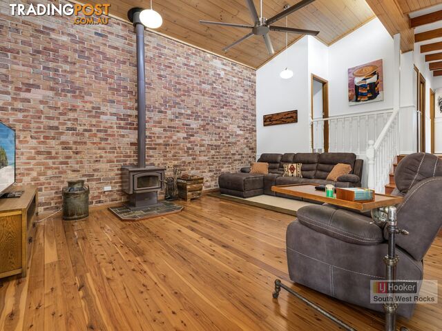 9 Hat Head Road KINCHELA NSW 2440 - photo 5 of 25