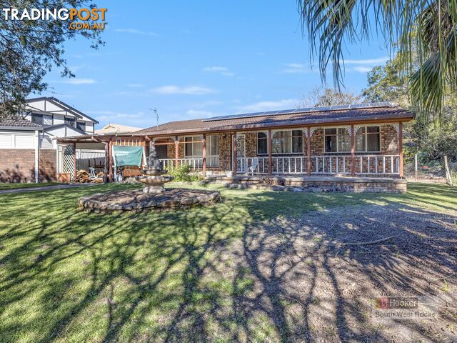 58 Arthur Street SOUTH WEST ROCKS NSW 2431 - photo 3 of 18