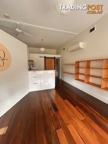 Shop 1/11 Kinchela Street GLADSTONE NSW 2440 - photo 2 of 6