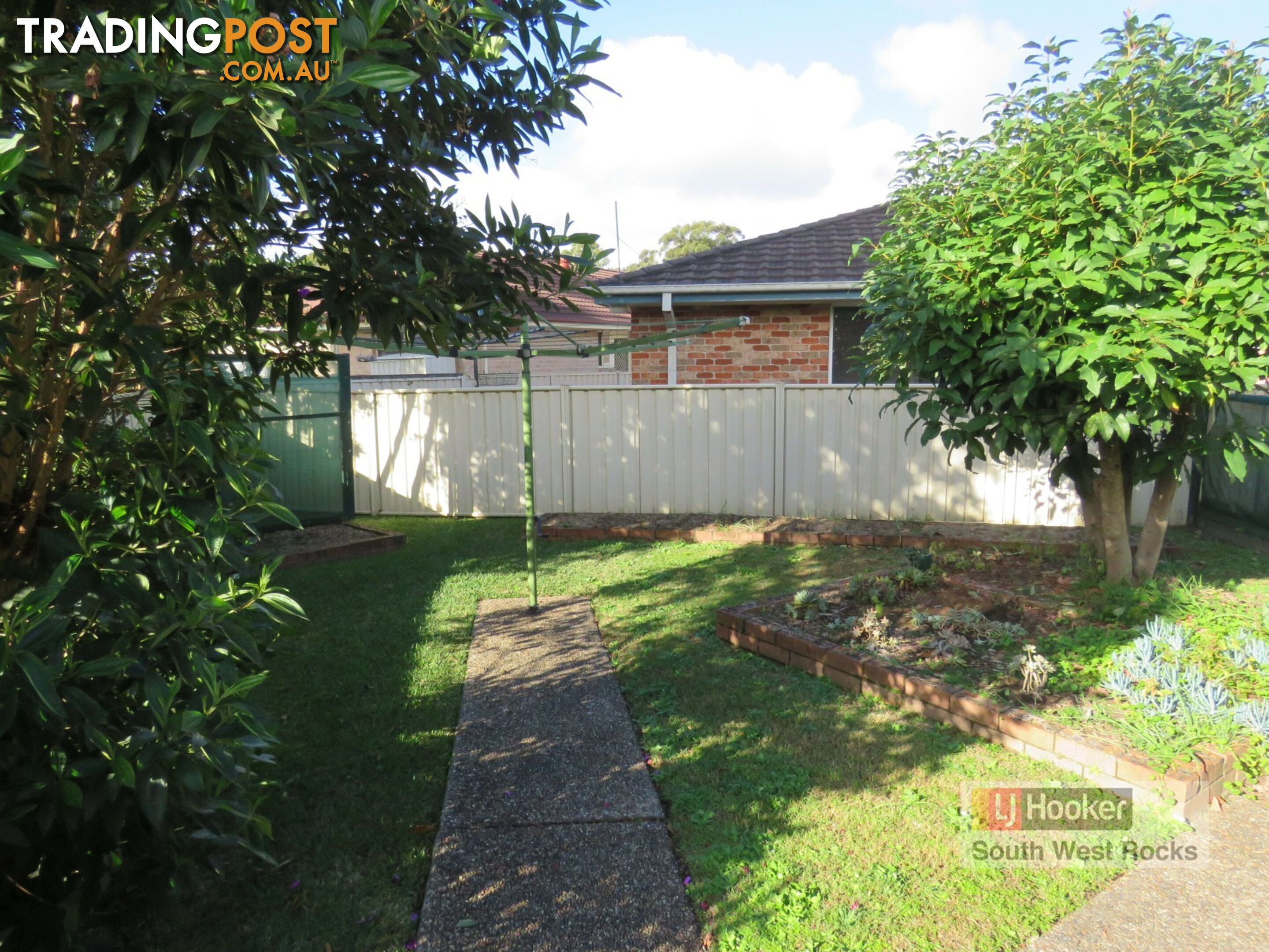 20 Athol Elliott Place SOUTH WEST ROCKS NSW 2431