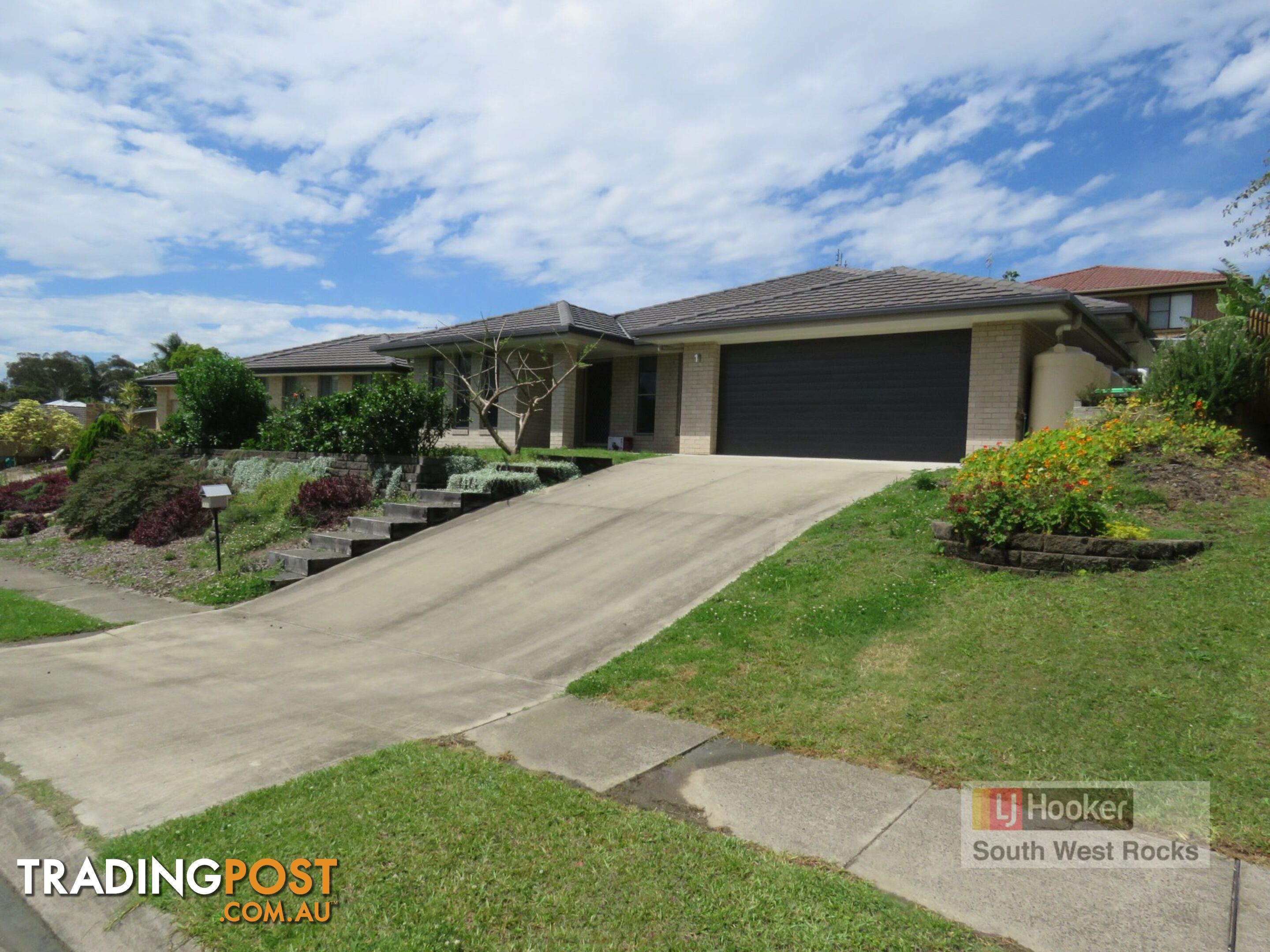 11 Rippon Place SOUTH WEST ROCKS NSW 2431