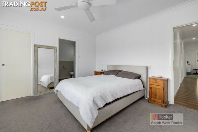 24 Tallowood Place SOUTH WEST ROCKS NSW 2431