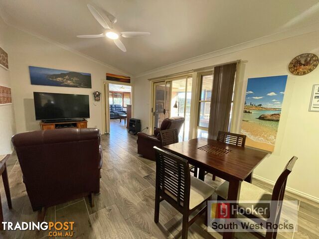 3 Rafferty Crescent SOUTH WEST ROCKS NSW 2431