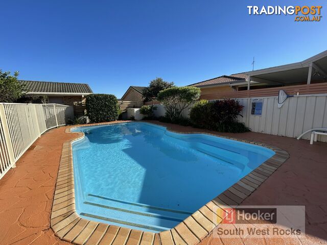 3 Rafferty Crescent SOUTH WEST ROCKS NSW 2431