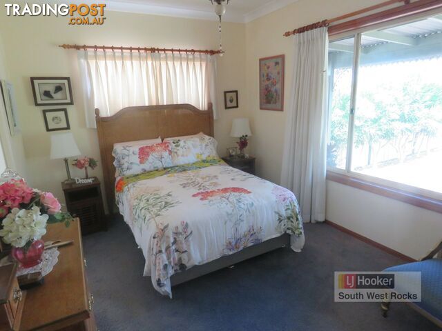 35 Simpson Street SOUTH WEST ROCKS NSW 2431