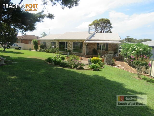 35 Simpson Street SOUTH WEST ROCKS NSW 2431