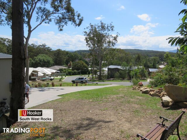 26 Racemosa Close SOUTH WEST ROCKS NSW 2431