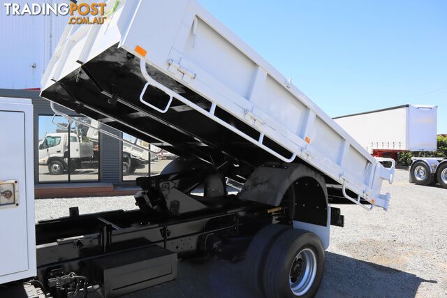 2004 HINO DUTRO - photo 4 of 17