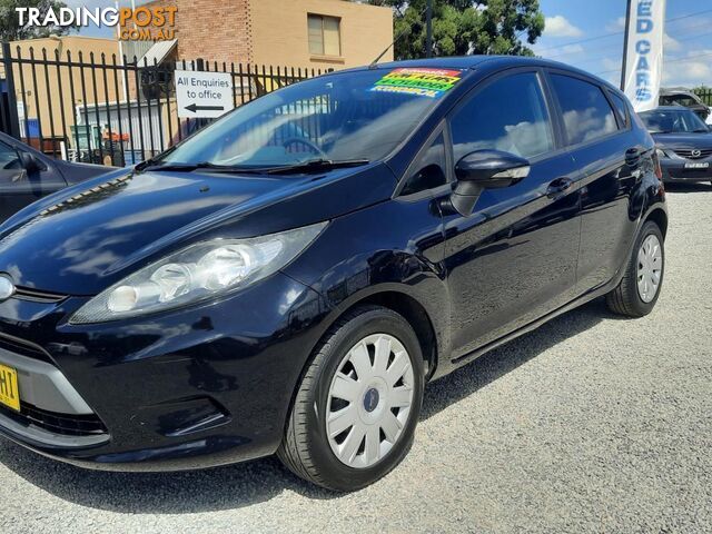 2010 Ford Fiesta WS CL Hatchback 5dr Auto 4sp 1.4i  Hatchback - photo 2 of 8