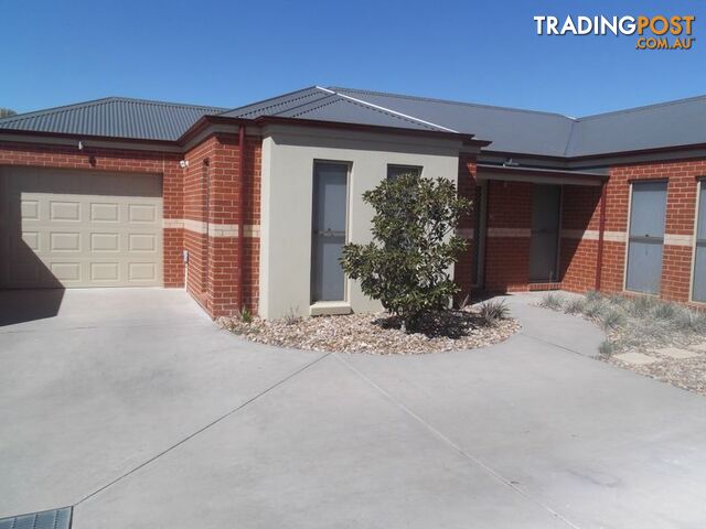 Unit 3/12 Melis Court SWAN HILL VIC 3585