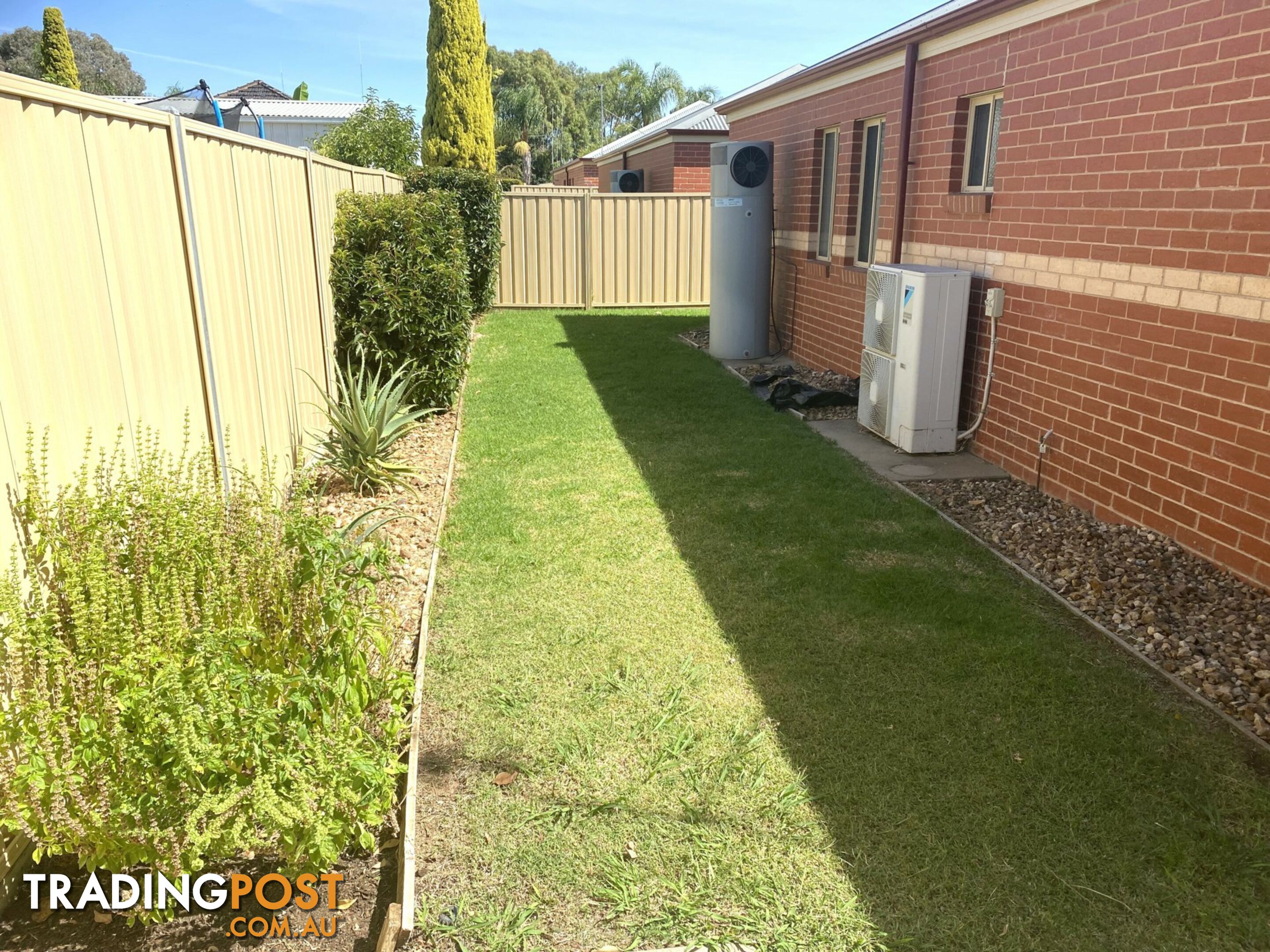 Unit 3/12 Melis Court SWAN HILL VIC 3585