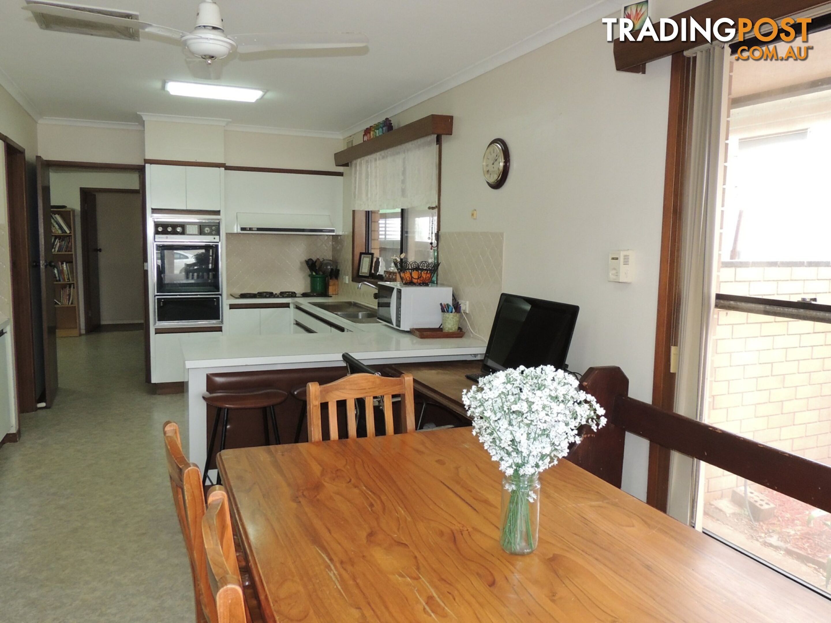 6 Standen Street SWAN HILL VIC 3585