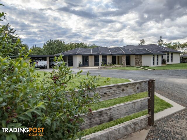 36 Bombardieri Lane SWAN HILL VIC 3585