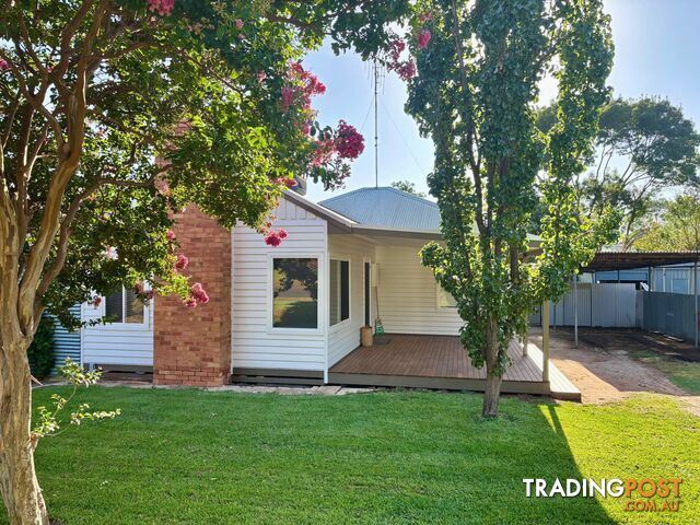 9 Marraboor Street SWAN HILL VIC 3585