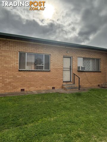 Unit 6/136 Stradbroke Avenue SWAN HILL VIC 3585