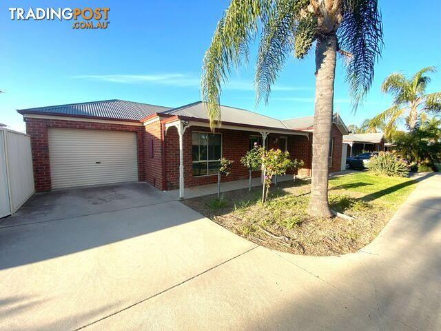 2/17 Naretha Street SWAN HILL VIC 3585