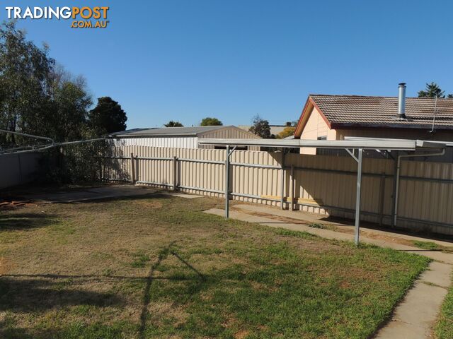 7 Storer Court SWAN HILL VIC 3585