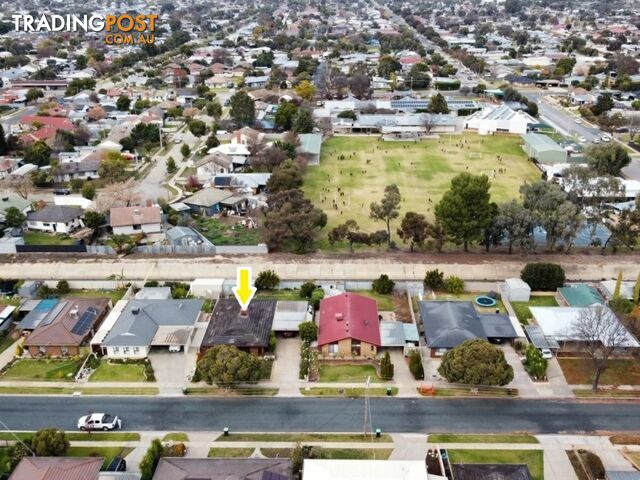 19 Byrnes Street SWAN HILL VIC 3585