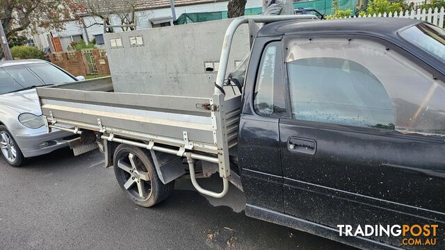 Holden One Tonner Tray with Sides