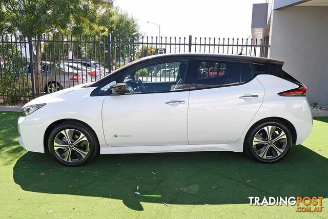 2021 NISSAN LEAF  ZE1 HATCH - photo 5 of 23