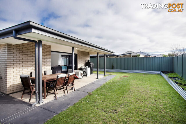 8 Jade Loop ALDINGA BEACH SA 5173