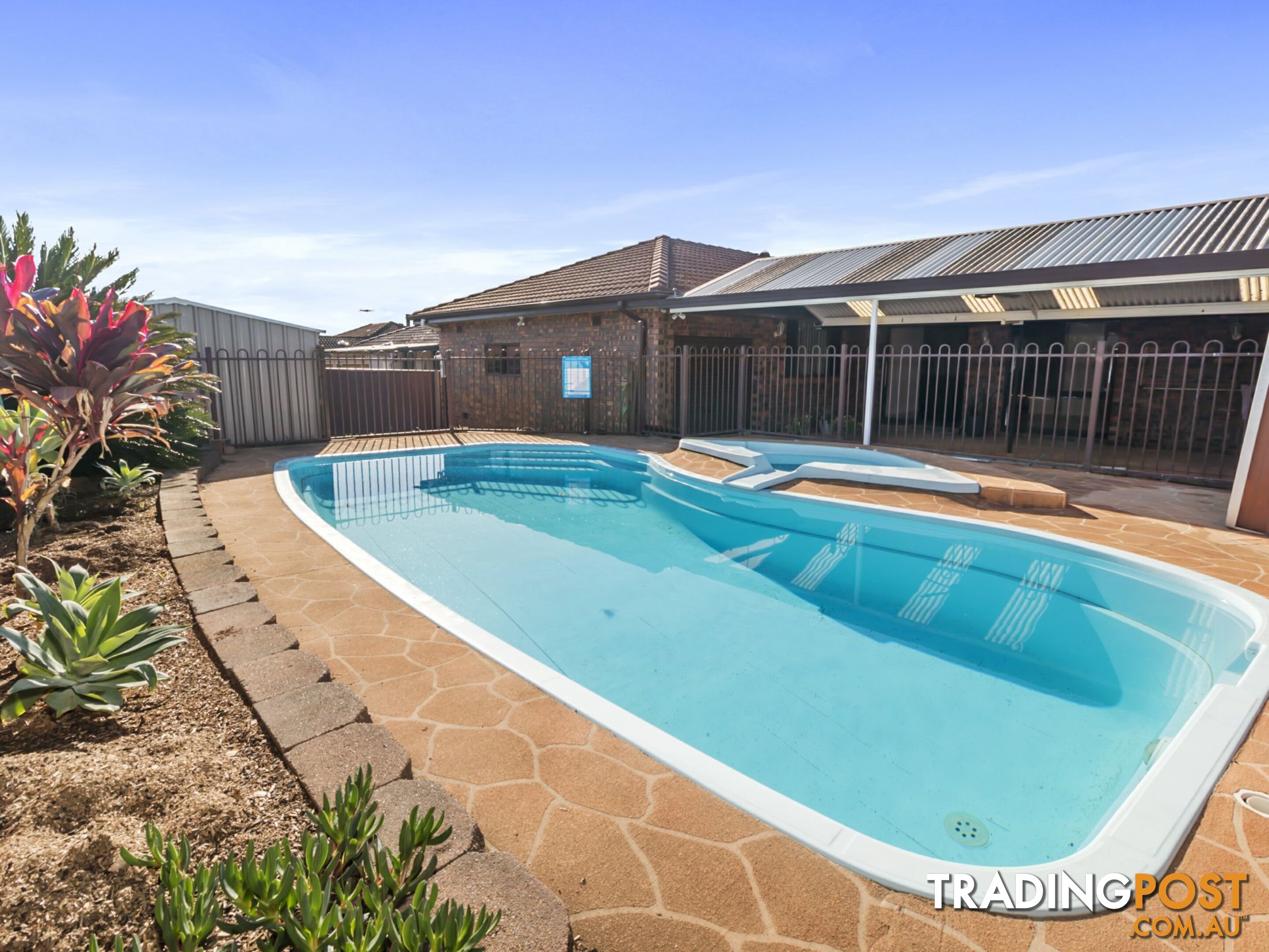 2 Misima Place GLENFIELD NSW 2167