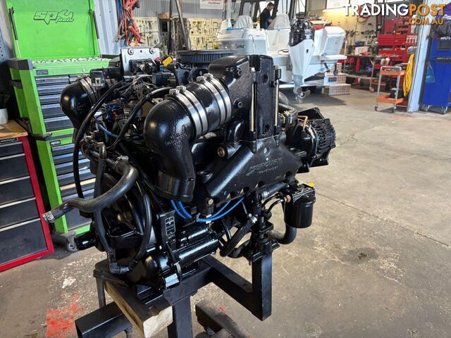 TWIN 4.3L MPI MERCRUISER ENGINES WITH ALPHA LEGS, COMPLETE DUAL STATION SETUP - photo 4 of 20