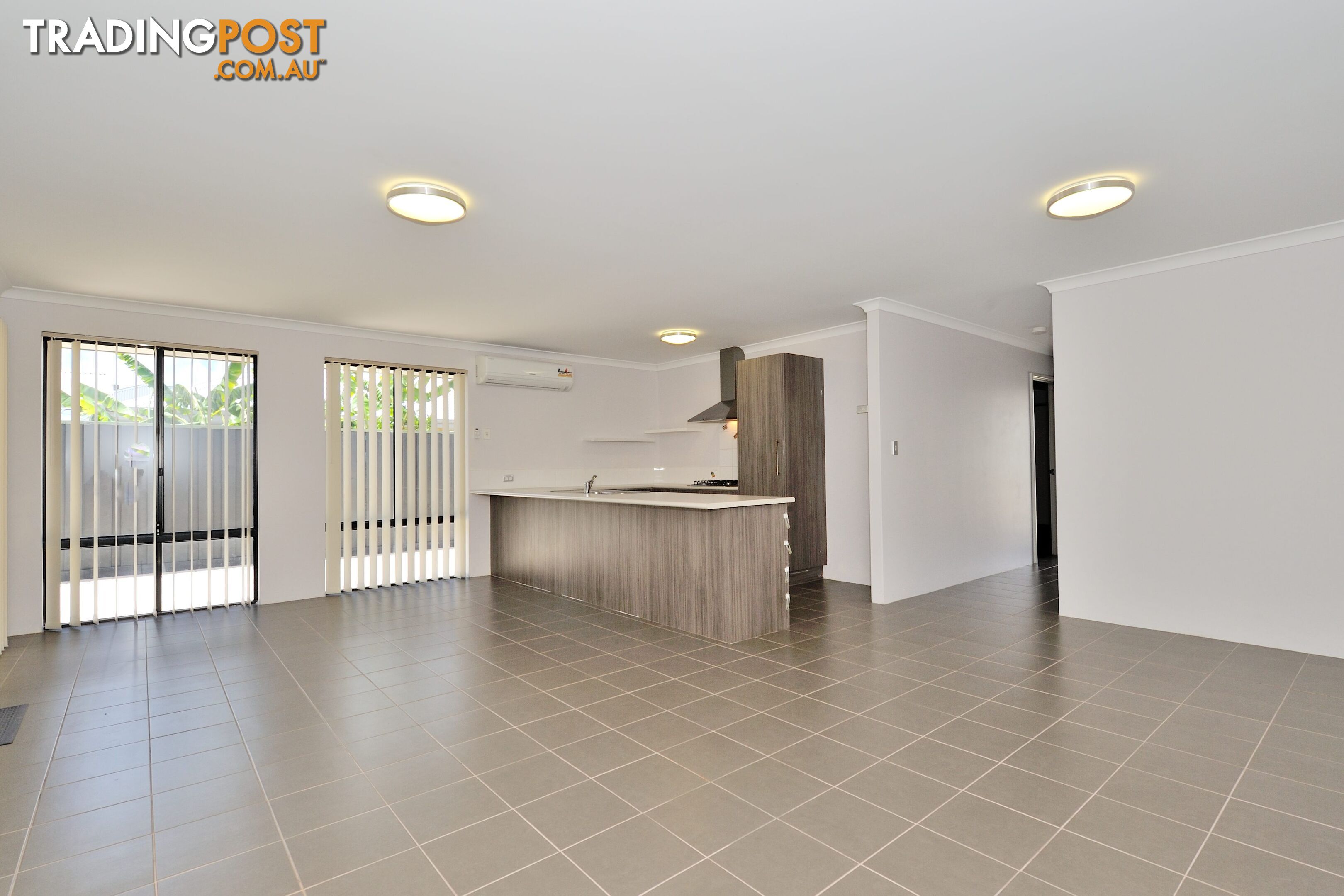 92 Lomas Circle ELLENBROOK WA 6069