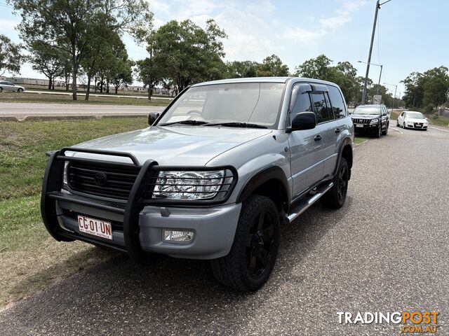 1998 TOYOTA LANDCRUISER   WAGON - photo 3 of 20