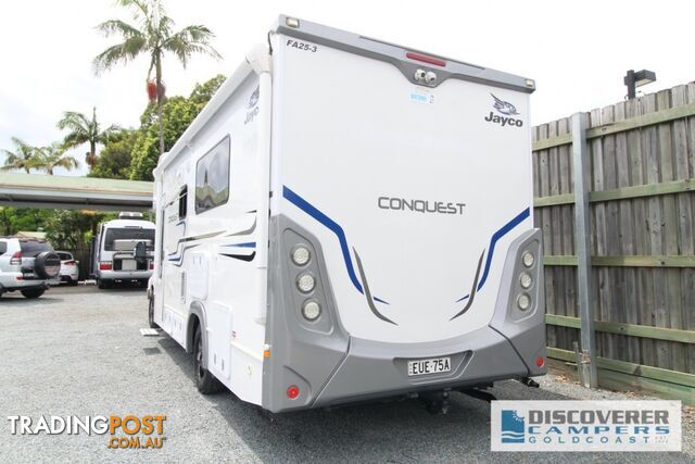 2018 Jayco Conquest Slide Out Island Bed 25-3 Motorhome Loaded with Extras - photo 4 of 45