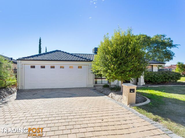 1 Woodhouse Circuit CANNING VALE WA 6155