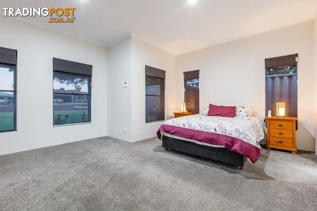 11 Hamlet Pass JANE BROOK WA 6056