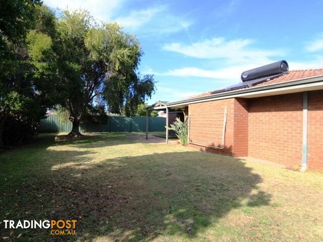 56 Albatross Pass WILLETTON WA 6155