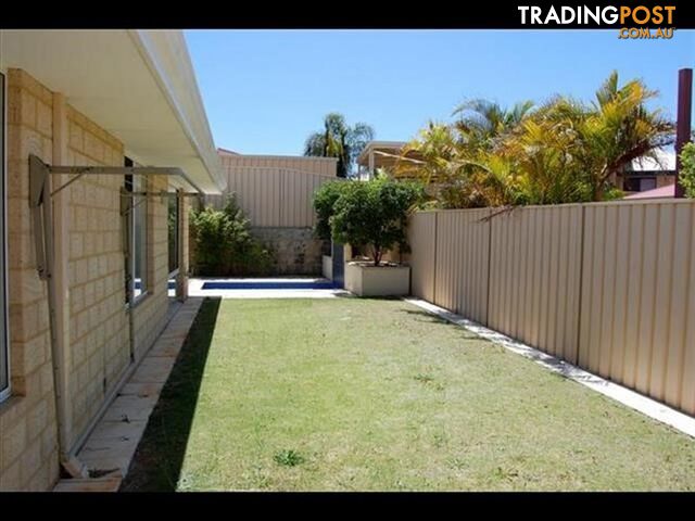 8 Lakeridge Drive COCKBURN CENTRAL WA 6164