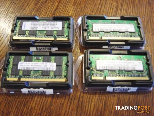 EC. 4 X VARIOUS BRANDED DDR2 SODIMM 1GB DIMMs - (USED)